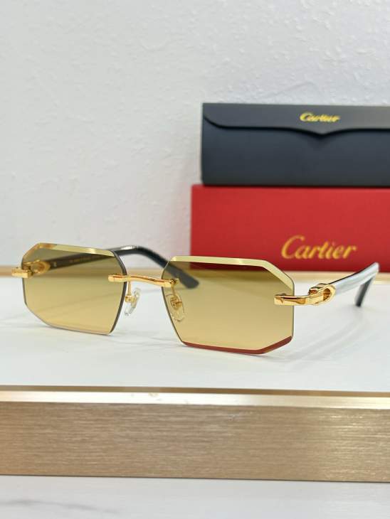 Picture of Cartier Sunglasses _SKUfw80238739fw